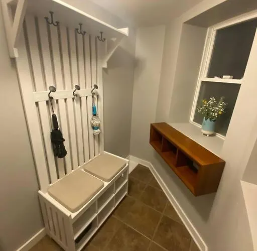Lakeview Apartment Chicago